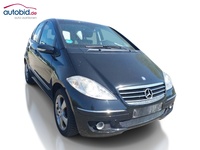 Náhled zpředu zprava