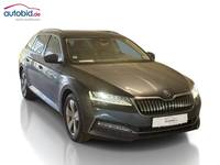 Náhled zpředu zprava