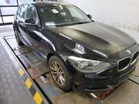 Pogled desno spredaj