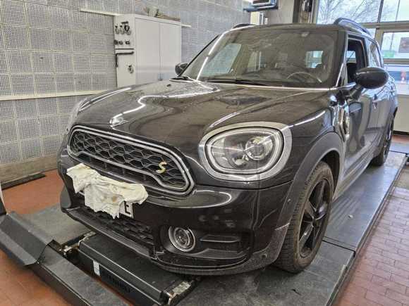 Pogled sprijeda lijevo