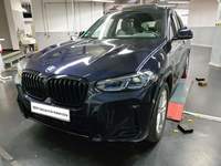 Pogled sprijeda lijevo