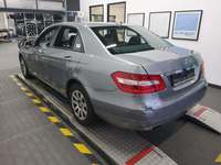 Pogled straga lijevo