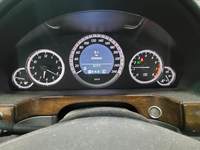 Pogled na kombinirani instrument