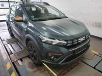 Pogled desno spredaj