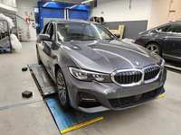 Pogled desno spredaj