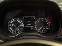 Pohled na přístrojovou desku