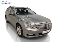 Náhled zpředu zprava