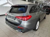 Aanzicht achter rechts