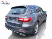 Aanzicht achter rechts