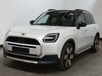 Pogled sprijeda lijevo