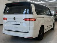 Vaade tagant paremalt