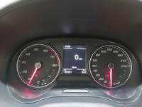 Pohled na přístrojovou desku