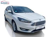 Náhled zpředu zprava