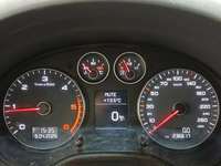 Pohled na přístrojovou desku