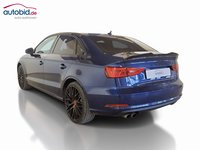 Vaade tagant vasakult