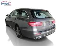 Vista traseira esquerda