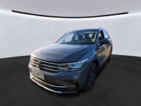 Pogled sprijeda lijevo