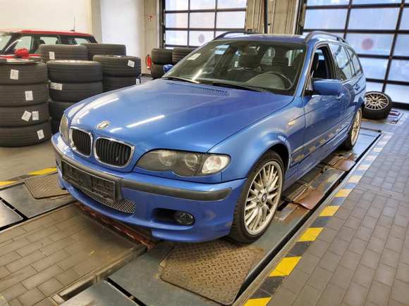 Pogled sprijeda lijevo