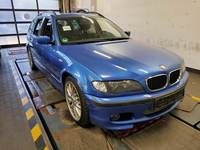 Pogled sprijeda desno