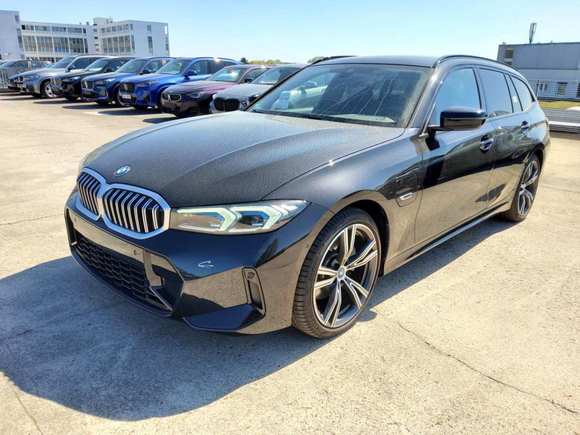 Pogled sprijeda lijevo