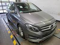 Pogled sprijeda desno