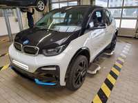 Pogled sprijeda lijevo