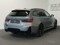 Aanzicht achter rechts