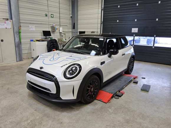 Náhled zpředu zleva