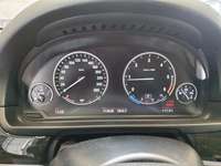 Pohled na přístrojovou desku