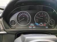 Pohled na přístrojovou desku