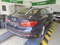 Aanzicht achter rechts