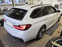 Aanzicht achter rechts