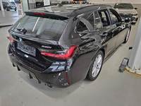 Aanzicht achter rechts