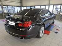 Aanzicht achter rechts