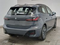 Widok z tyłu po stronie prawej