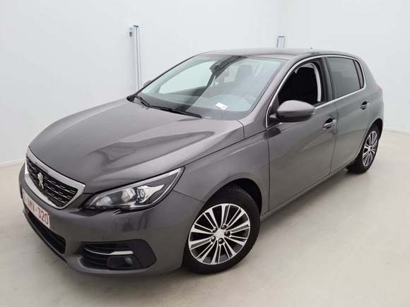 Widok z przodu po stronie lewej