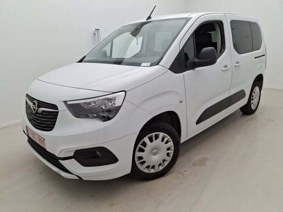 Vista dianteira esquerda