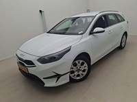 Pogled od napred levo