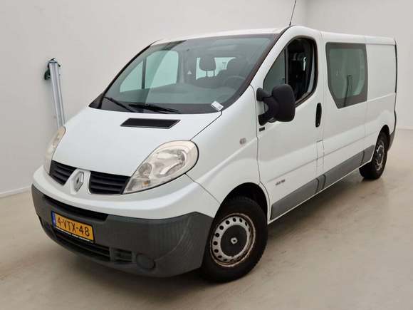 Pogled od napred levo