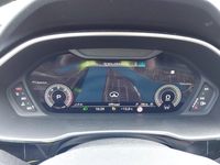 Pogled na kombinirani instrument