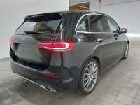 Aanzicht achter rechts