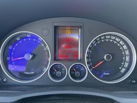 Pogled na kombinirani instrument