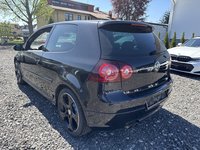 Pogled straga lijevo