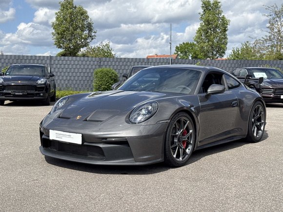 Pogled sprijeda lijevo