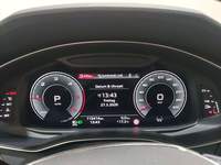 Pohled na přístrojovou desku