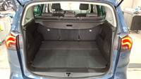 View of boot / luggage space