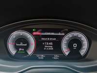 Pohled na přístrojovou desku