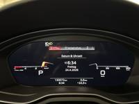 Pohled na přístrojovou desku