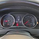 Pohled na přístrojovou desku