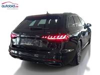 Pogled od pozadi desno